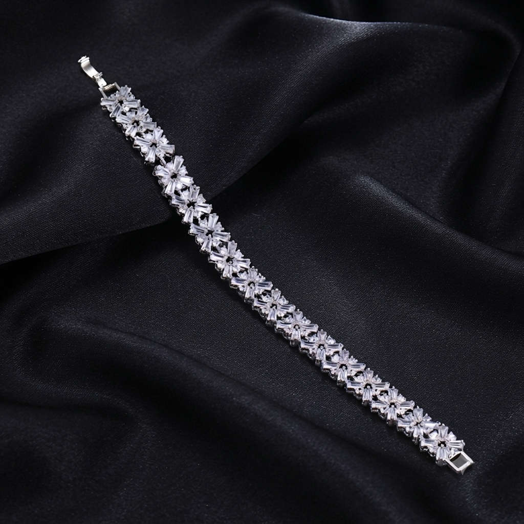 Luxury crystals bracelet