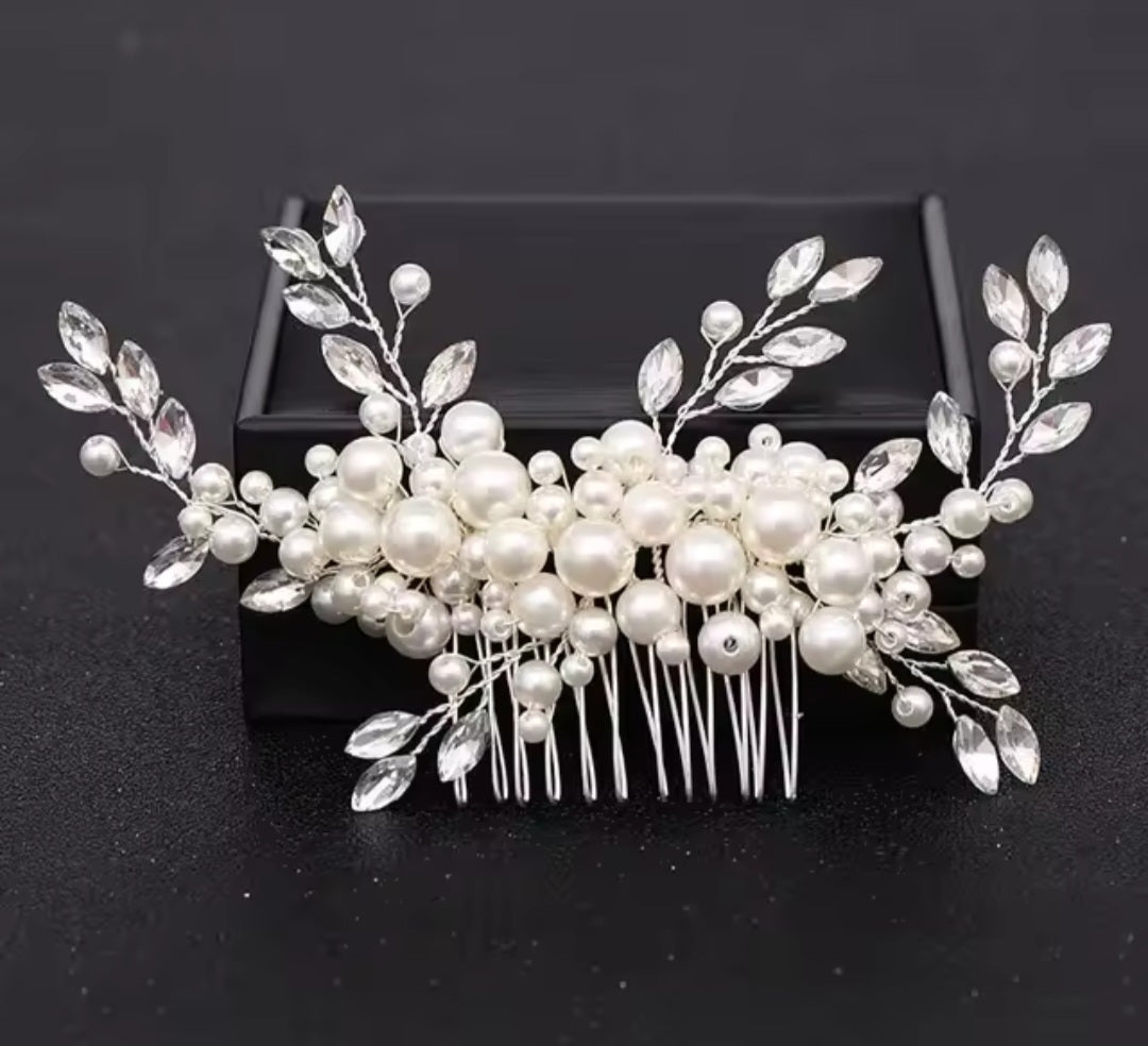 Pearls & leaves small hairpiece