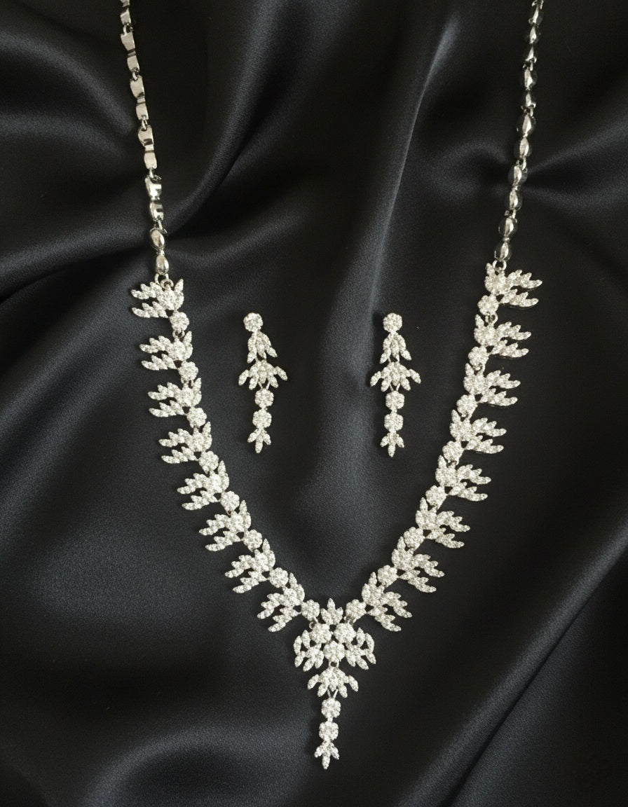Vintage royal set