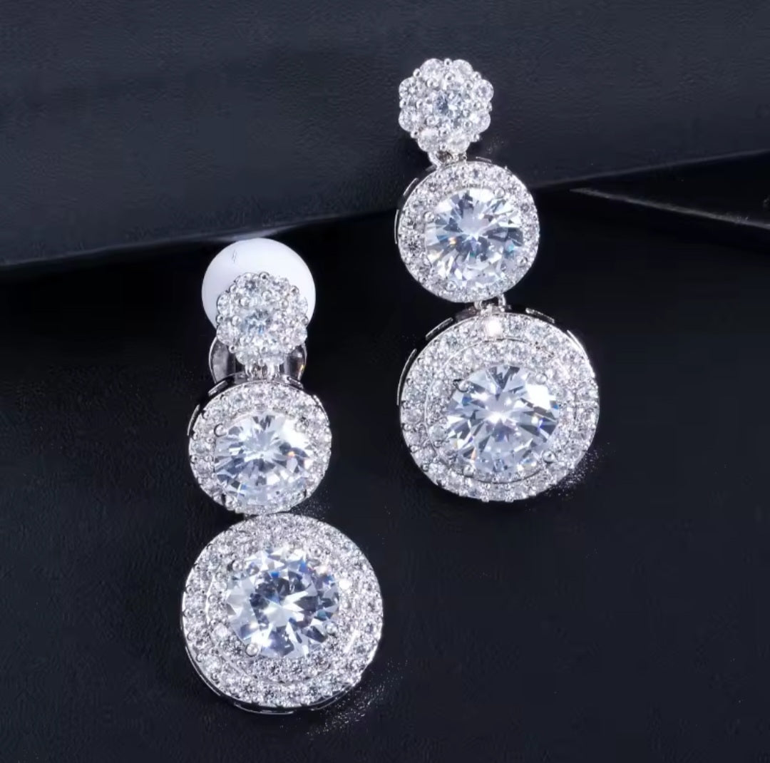 Clip on round earrings