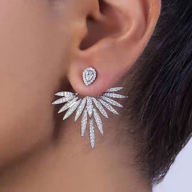 Luxury symmetrical earrings