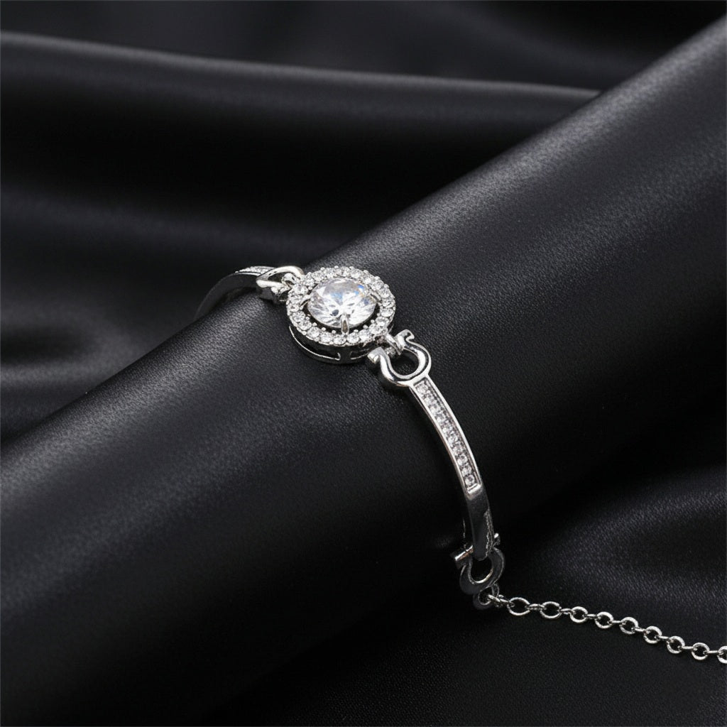 Vintage round bracelet
