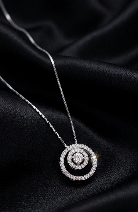 Brilliant diamond necklace