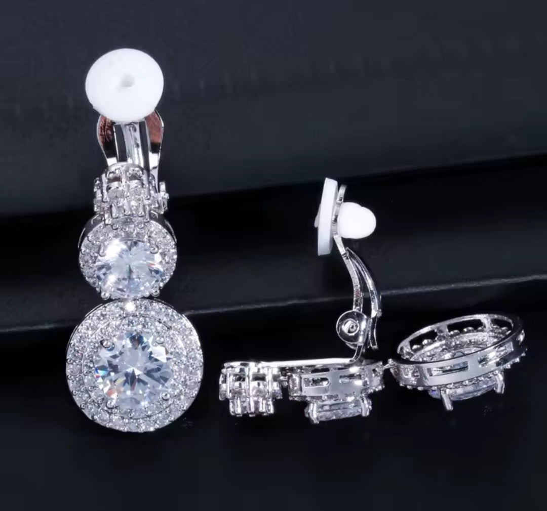 Clip on round earrings