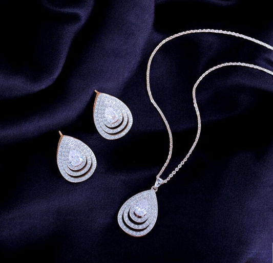 Shiny water drop set