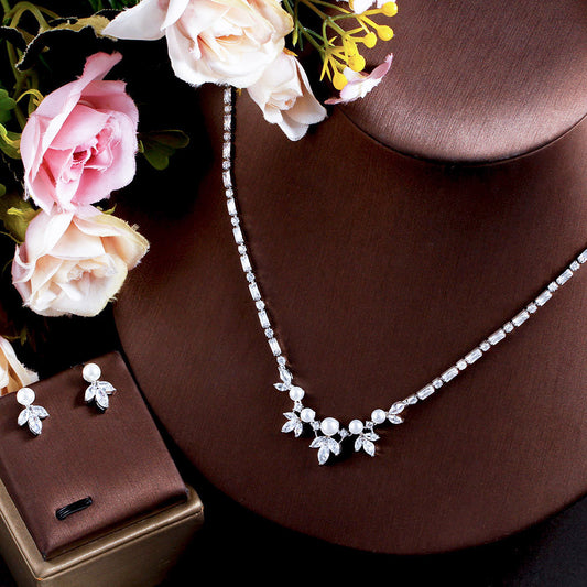 Simple and elegant set