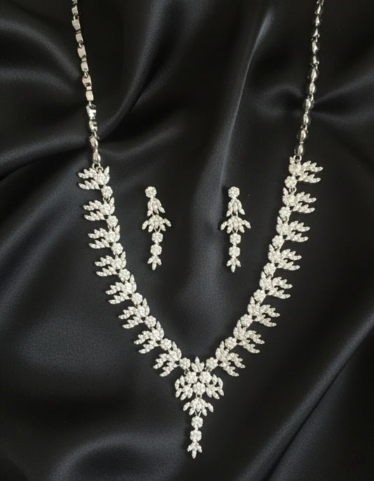 Vintage royal set