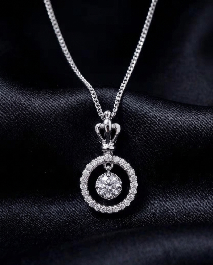 Inner diamond with a crown necklace
