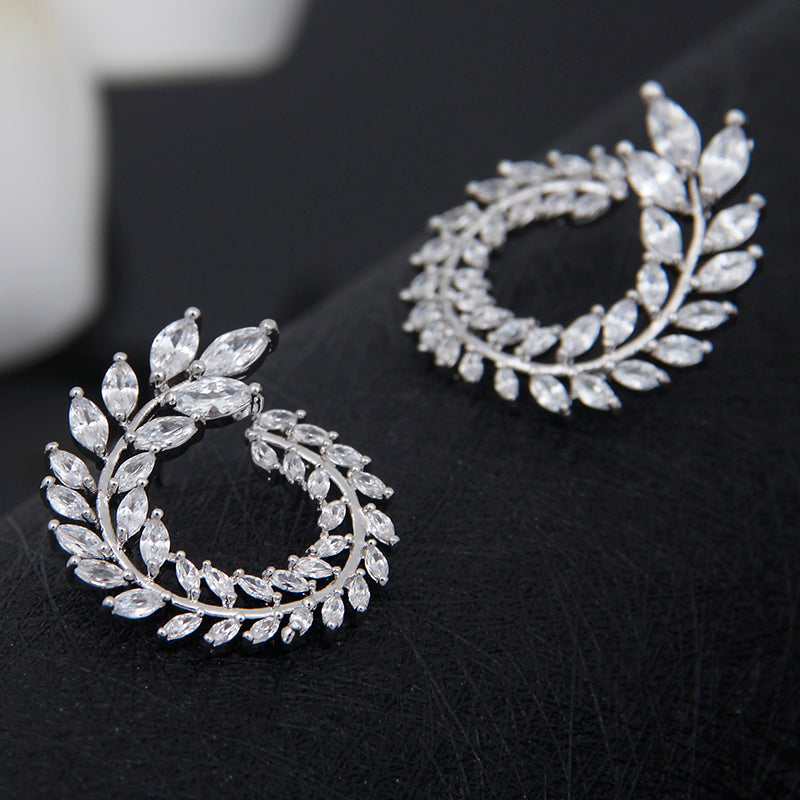 Sparkly round leaf marquise earrings